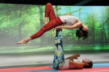AcroYoga